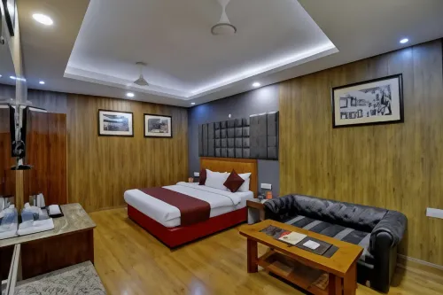 Mayur by Roomsinc - ห้องครัว