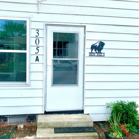 Bison Hall 4, No Cleaning Fee, Near Court Square