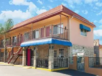 Travelodge by Wyndham El Cajon