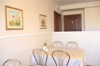 Dva Kryila Hotel - พร้อมอาหารเช้า