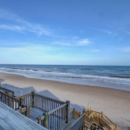 Dream Getaway a Gorgeous Private Oceanfront with Hot Tub Sleeps 12