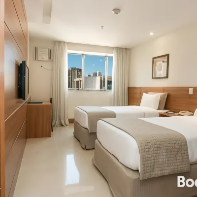 Américas Granada Hotel Отели рядом с достопримечательностью «${{attraction}}»