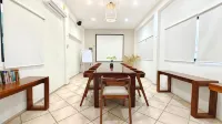 Hotel Hulku - 2-Star