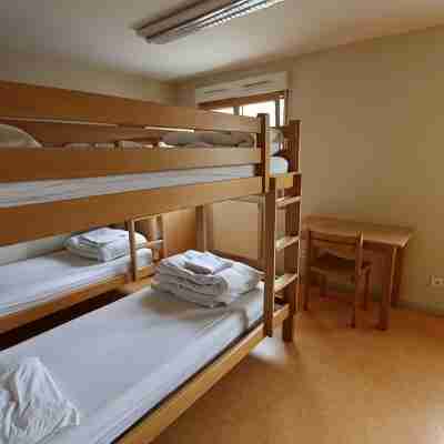 Auberge de Jeunesse HI Pontarlier Rooms