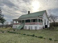 Newly restored 1910 Ozark Mountain Dogtrot Cottage - Alojamientos