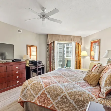 2Br Royale Palms #1104- Pool Passes Included!