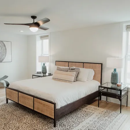The Principal: Modern Townhome in Downtown