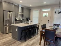 Downtown Clayton Townhouse - 3-Sterne