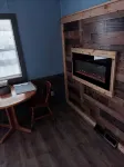 Park unit #4 for rent by Silver Lake NY - 2 Sao