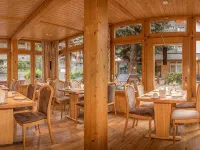Hotel Cheminee Hotels near Gorner Ridge