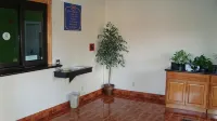 Winnquest Inn Near Ft. Sam Houston - Motels