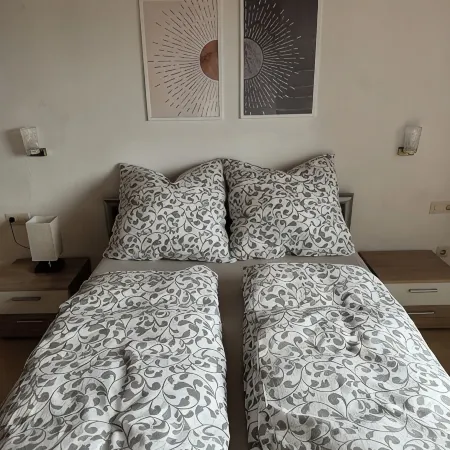 Vacation apartment by the vineyards, great wine hiking trails nearby