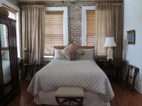 ArtLoft Historic Loft Apartment located in the heart of Downtown Beaufort