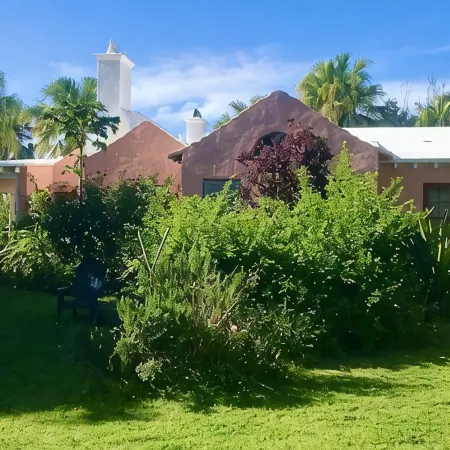 Magical private estate:3 bed Sage Cottage,big porch near Cambridge Beaches & fun
