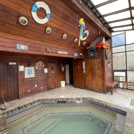 Beau Rivage Motel