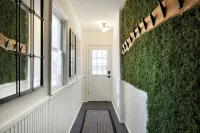 Arcade Game Room / 5Min to Downtown / Putting Green / Wet Bar - บังกะโล