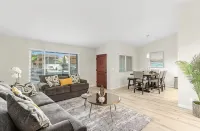 San Diego Lakeview Paradise: Heated Pool & Spa! - Homestays