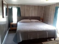 About 1 Hour and 15 Min from Acadia National Park Depending on the Traffic. - 3-Star