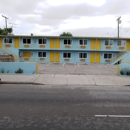 Rose Motel