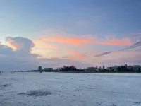 Sunset Sensation views of the #1 beach in the country. - Boutique