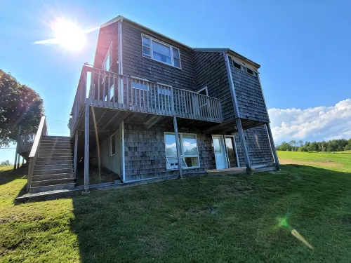 Perfectly Centered in the Birch Harbor Village! - 4-Star