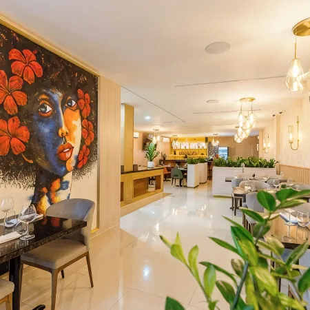 Melina Hotel