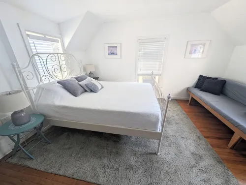 ⭐ The Seaview Suite:  GREAT VIEWS, VERY CLOSE TO BEACH! ⭐ - Wifi