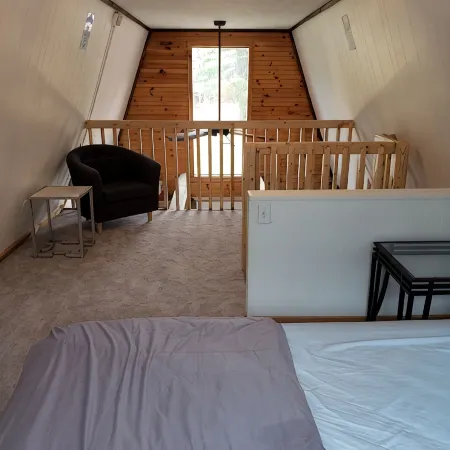 The Gnome Home Cottage located near white mountain NH