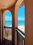 Manasota Key Beach Front Condo - ビーチサイド