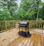 Quiet cabin 30 min from wineries, restaurants, Sugar Creek & Walnut Creek. - Wifi