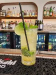 Ocean International Hotel - bar