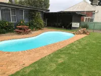 Memphis Motor Inn - Swimmingpools