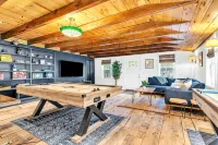Acadia Historic Home with Hot Tub and Game Room - Wifi