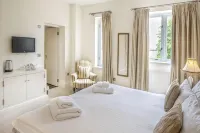 The Kings Head Country Hotel - Homestay