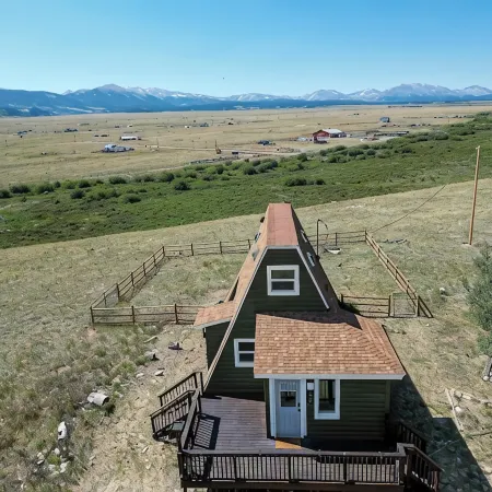 Stylish & Cozy A-Frame Escape! Dogs OK, 45m to Breck, 30m to BV, Stargazing!