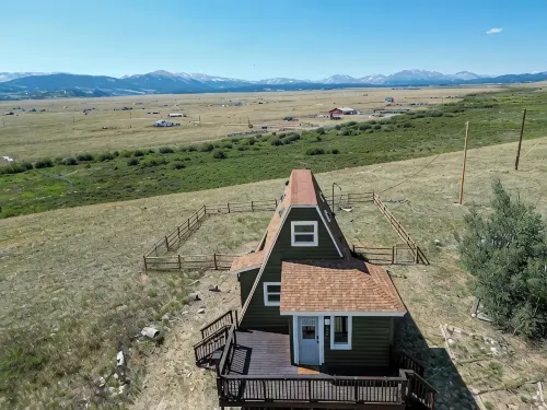 Stylish & Cozy A-Frame Escape! Dogs OK, 45m to Breck, 30m to BV, Stargazing! - Alppimaja