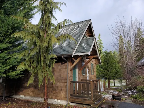 Mckenzie River Cabin 20 - Log Cabin Inn - Willamette National Forest - Chalets