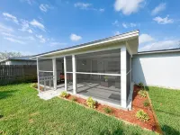 4BR/2.5BTH Beautiful Home with Covered Patio - 방갈로