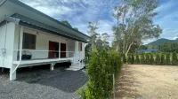 Hin Kong Hide Away 1 - 4-Star