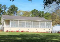 Lakefront Cottage on Lake Marion - Homestays
