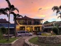Saranya River House - Mountain view