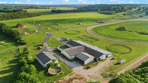 Luxurious Horse Farm Retreat - 3BR/3.5BA Oasis - 3-Star