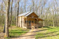 Tanager cabin at Driftless Creek - 4-Star