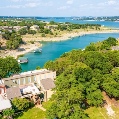 Incredible Waterfront! Relaxing!- Swim & Fish, Pool Access