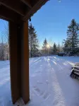Hillside Getaway Ski-in Ski-Out Retreat in Ellicottville, NY Sleeps 4 - 4-Star