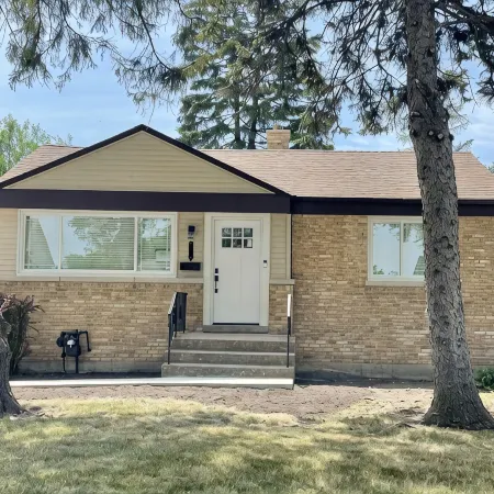 Freshly Remodeled Cozy Home