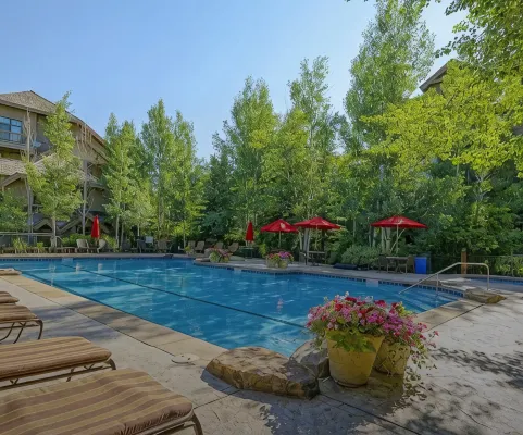 3 Bedroom Condo Just Steps From Arrowhead Lift - Badekar