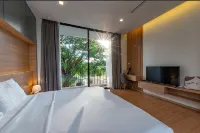 วิลลา 5 ห้องนอน 6 ห้องน้ำส่วนตัว ขนาด  ตร.ม. – ริมแม่น้ำเชียงใหม่ - บังกะโล