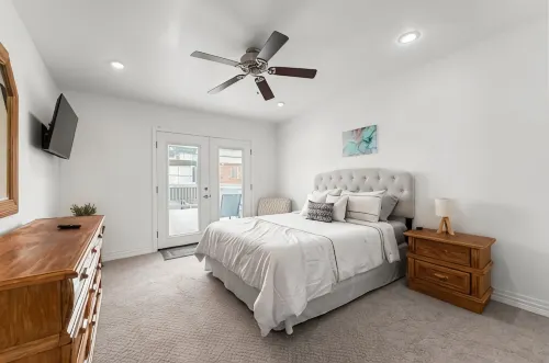 Cozy Baltimore Townhome - Bungalows