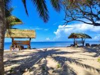 Natsuca Beach Resort - 2-Star